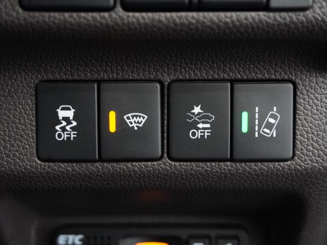 フリードハイブリッド ハイブリッド・Ｇホンダセンシング　１年保証ナビ後席モニタＲカメＥＴＣ両電扉ＢＴ　アダプティブクルーズコントロール　Ｂｌｕｅｔｏｏｔｈ　フルセグＴＶ　ＤＶＤ再生　ミュージックサーバー　衝突軽減ブレーキ　スペアキー有り　レーンアシスト（29枚目）