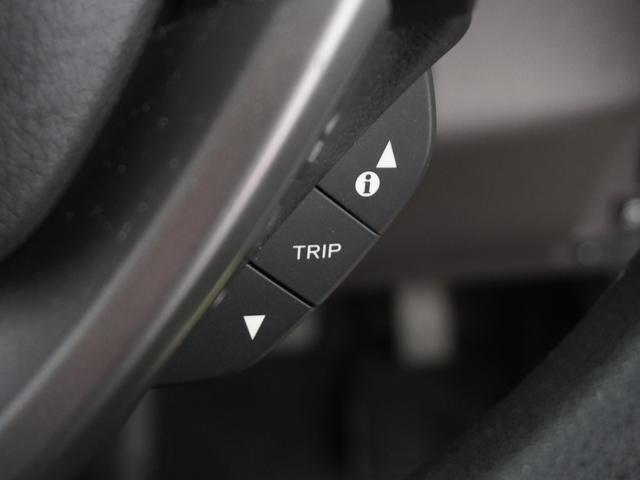 フリードハイブリッド ハイブリッド・Ｇホンダセンシング　１年保証ナビ後席モニタＲカメＥＴＣ両電扉ＢＴ　アダプティブクルーズコントロール　Ｂｌｕｅｔｏｏｔｈ　フルセグＴＶ　ＤＶＤ再生　ミュージックサーバー　衝突軽減ブレーキ　スペアキー有り　レーンアシスト（33枚目）