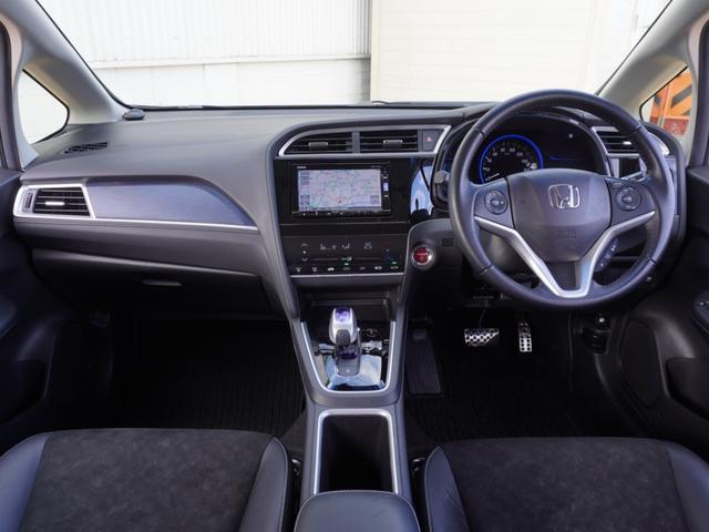 シャトル ハイブリッドＸ　ワンオーナー　７インチナビ　バックカメラ　ドラレコ　ＥＴＣ　アダプティブクルーズコントロール　Ｂｌｕｅｔｏｏｔｈ　ＵＳＢ入力端子　ＬＥＤヘッドライト　衝突被害軽減ブレーキ　パドルシフト　禁煙車（8枚目）