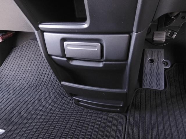 ステップワゴンスパーダ スパーダ・クールスピリットホンダセンシング　ワンオーナー車　７インチナビ（純正用品ＶＸＭ－１７４ＶＦＸｉ）　バックカメラ　ＥＴＣ　両側電動スライドドア　シートヒーター　Ｂｌｕｅｔｏｏｔｈ　ＬＥＤオートライト　衝突被害軽減ブレーキ　パドルシフト（58枚目）