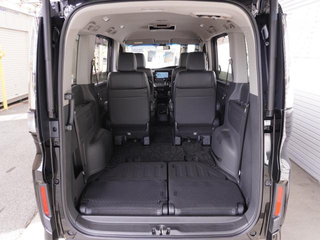 ステップワゴンスパーダ スパーダハイブリッドG・EXホンダセンシング ワンオーナー 10インチナビ バックカメラ ETC アダプティブクルーズコントロール 両側電動スライドドア シートヒーター Bluetooth LEDヘッドライト 衝突被害軽減ブレーキ(12枚目)