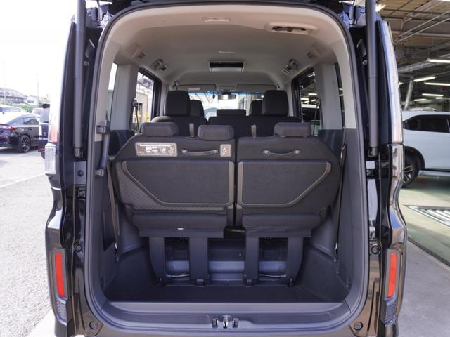 ステップワゴンスパーダ スパーダホンダセンシング　ワンオーナー　９インチナビ　リア席モニター　ナビ連動前後ドライブレコーダー　ナビ連動ＥＴＣ２．０　Ｂｌｕｅｔｏｏｔｈ　パドルシフト　両側電動スライドドア　純正アルミホイール　禁煙車（62枚目）