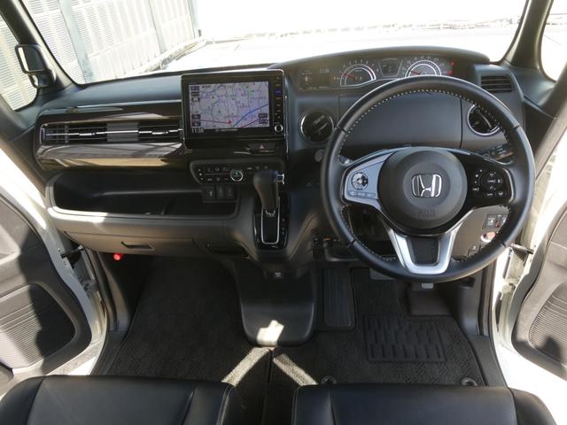 Ｎ－ＢＯＸカスタム Ｇ・ＥＸターボホンダセンシング　８インチナビ　バックカメラ　ドラレコ　ＥＴＣ　アダプティブクルーズコントロール　両側電動スライドドア　Ｂｌｕｅｔｏｏｔｈ　ＬＥＤヘッドライト　衝突被害軽減ブレーキ　パドルシフト　純正アルミホイール（8枚目）