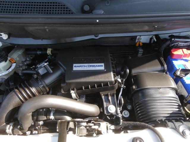 Ｎ－ＢＯＸカスタム Ｇ・ＥＸターボホンダセンシング　８インチナビ　バックカメラ　ドラレコ　ＥＴＣ　アダプティブクルーズコントロール　両側電動スライドドア　Ｂｌｕｅｔｏｏｔｈ　ＬＥＤヘッドライト　衝突被害軽減ブレーキ　パドルシフト　純正アルミホイール（64枚目）