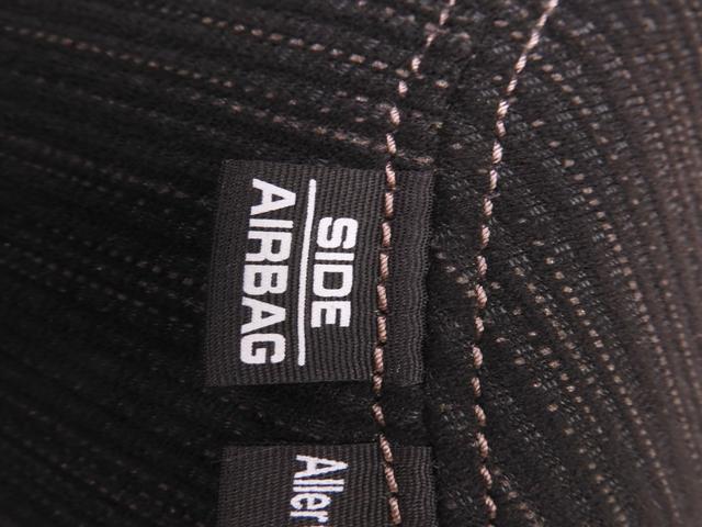 ���T�C�h�{�T�C�h�J�[�e���G�A�o�b�O�V�X�e���������ւ̃_���[�W��ጸ����T�C�h�G�A�o�b�O�Ɠ������򕔂�ی삷��T�C�h�J�[�e���G�A�o�b�O�ň��S���T�|�[�g���܂��B