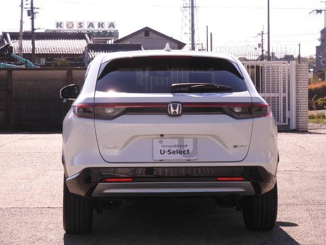 ヴェゼル ｅ：ＨＥＶＺ　ワンオーナー　９インチナビ　バックカメラ　ドラレコ　ＥＴＣ　渋滞追従クルーズ　障害物センサー　シートヒーター　Ｂｌｕｅｔｏｏｔｈ　ＵＳＢ接続　デイライト　ヒルダウンアシスト　ブラインドスポット　禁煙車（14枚目）