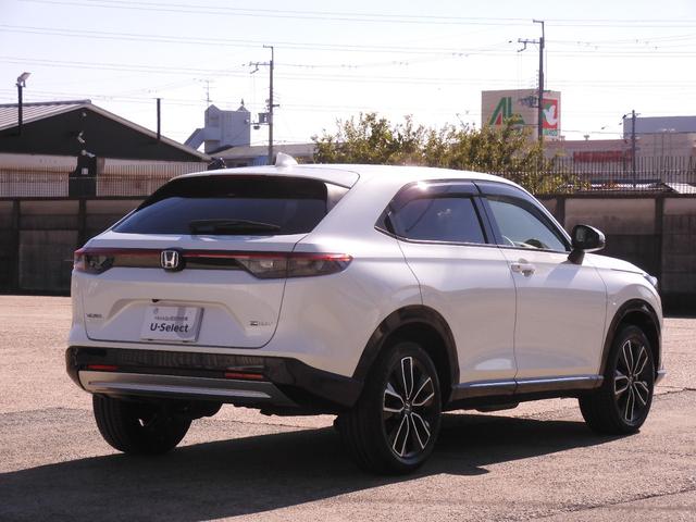 ヴェゼル ｅ：ＨＥＶＺ　ワンオーナー　９インチナビ　バックカメラ　ドラレコ　ＥＴＣ　渋滞追従クルーズ　障害物センサー　シートヒーター　Ｂｌｕｅｔｏｏｔｈ　ＵＳＢ接続　デイライト　ヒルダウンアシスト　ブラインドスポット　禁煙車（15枚目）