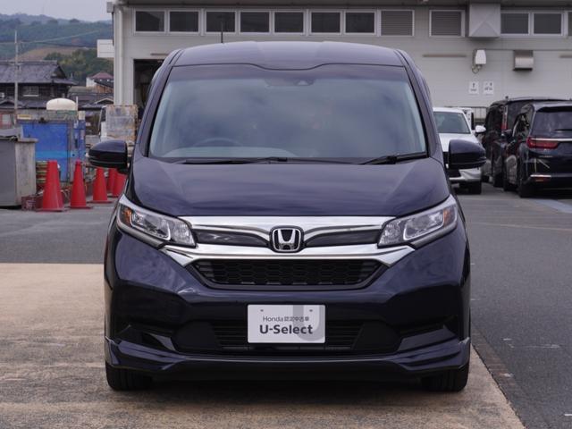 フリードハイブリッド ハイブリッド・Ｇホンダセンシング　ワンオーナー　９インチナビ　バックカメラ　ドラレコ　ＥＴＣ　アダプティブクルーズコントロール　両側電動スライドドア　シートヒーター　Ｂｌｕｅｔｏｏｔｈ　ＬＥＤヘッドライト　衝突被害軽減ブレーキ（13枚目）