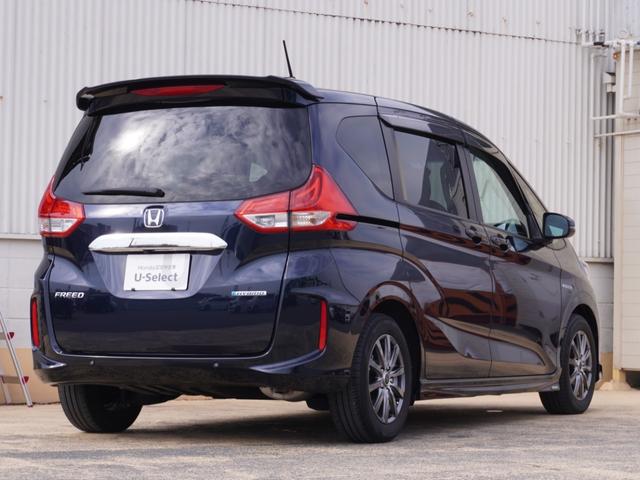 フリードハイブリッド ハイブリッド・Ｇホンダセンシング　ワンオーナー　９インチナビ　バックカメラ　ドラレコ　ＥＴＣ　アダプティブクルーズコントロール　両側電動スライドドア　シートヒーター　Ｂｌｕｅｔｏｏｔｈ　ＬＥＤヘッドライト　衝突被害軽減ブレーキ（15枚目）