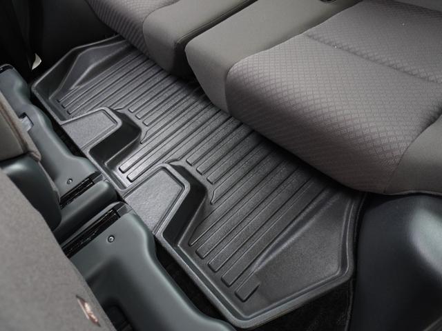 フリードハイブリッド ハイブリッド・Ｇホンダセンシング　ワンオーナー　９インチナビ　バックカメラ　ドラレコ　ＥＴＣ　アダプティブクルーズコントロール　両側電動スライドドア　シートヒーター　Ｂｌｕｅｔｏｏｔｈ　ＬＥＤヘッドライト　衝突被害軽減ブレーキ（37枚目）