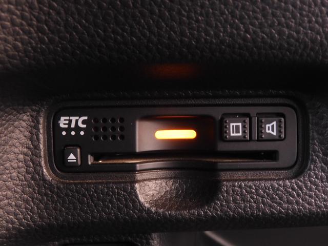 N-BOXカスタム G・EXターボホンダセンシング ワンオーナー 8インチナビ バックカメラ ETC アダプティブクルーズコントロール 両側電動スライドドア Bluetooth パドルシフト オートハイビーム 衝突被害軽減ブレーキ 純正アルミホイール(5枚目)