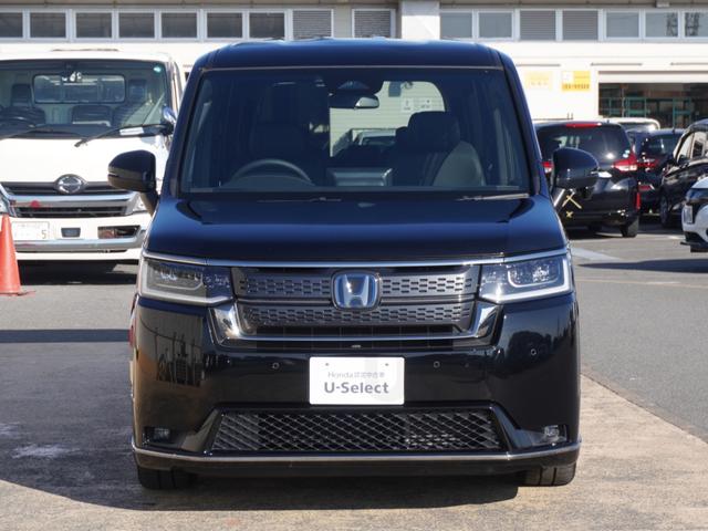 ステップワゴン ｅ：ＨＥＶスパーダ　ワンオーナー　１１インチナビ　バックカメラ　ＥＴＣ　後席モニター　アダプティブクルーズコントロール　両側電動スライドドア　シートヒーター　Ｂｌｕｅｔｏｏｔｈ　オートハイビーム　減速セレクター　禁煙車（14枚目）