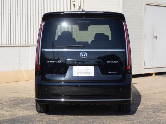 ステップワゴン ｅ：ＨＥＶスパーダ　ワンオーナー　１１インチナビ　バックカメラ　ＥＴＣ　後席モニター　アダプティブクルーズコントロール　両側電動スライドドア　シートヒーター　Ｂｌｕｅｔｏｏｔｈ　オートハイビーム　減速セレクター　禁煙車（15枚目）