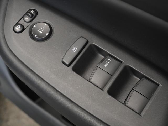 フィット ホーム　ワンオーナー　９インチナビ　バックカメラ　ドラレコ　渋滞追従クルーズ　Ｂｌｕｅｔｏｏｔｈ　障害物センサー　ＵＳＢ入力端子　デイライト　オートハイビーム　衝突被害軽減ブレーキ　スペアキー有　禁煙車（56枚目）