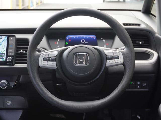 フィット ホーム　ワンオーナー　９インチナビ　バックカメラ　ドラレコ　渋滞追従クルーズ　Ｂｌｕｅｔｏｏｔｈ　障害物センサー　ＵＳＢ入力端子　デイライト　オートハイビーム　衝突被害軽減ブレーキ　スペアキー有　禁煙車（57枚目）