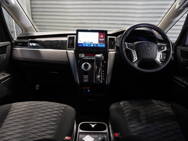 デリカＤ：５ アーバンギアＧパワーパッケージ　デリカＤ：５（アーバンギアＧパワーパッケージ）ワンオーナー　メモリーナビ　ＥＴＣ　リアカメラ　ドライブレコーダー　ＬＥＤヘッドライト　シートヒーター（13枚目）