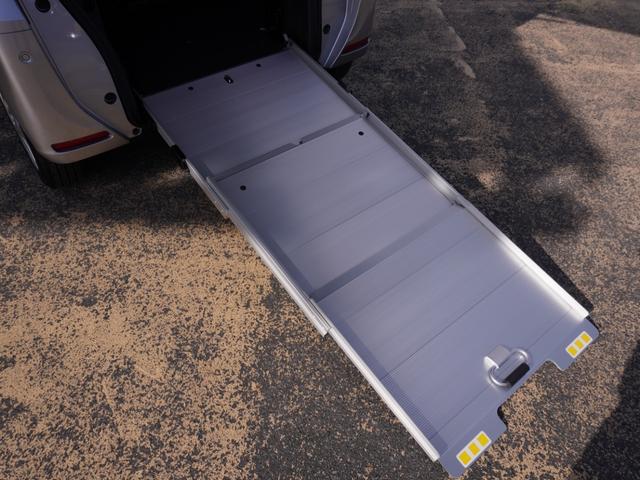 Ｎ－ＢＯＸ スロープ　ワンオーナー　４ＷＤスロープ仕様車　９インチナビ　バックカメラ　ドラレコ　ＥＴＣ　アダプティブクルーズコントロール　片側電動スライドドア　ＬＥＤヘッドライト　衝突被害軽減ブレーキ　禁煙車（18枚目）