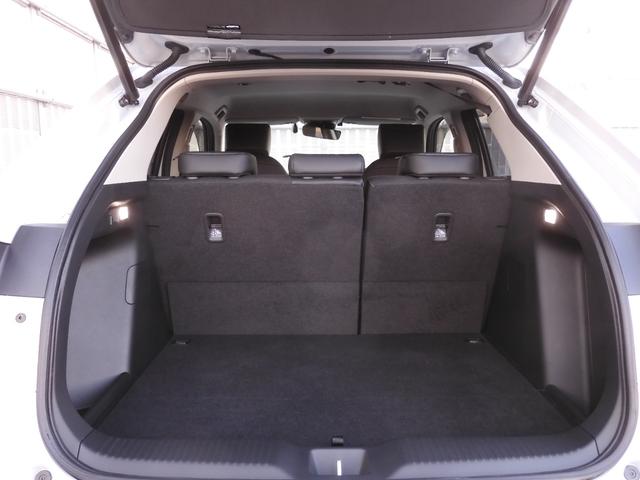 ヴェゼル ｅ：ＨＥＶＺ　ワンオーナー　９インチナビ　バックカメラ　ドラレコ　ＥＴＣ　渋滞追従クルーズ　Ｂｌｕｅｔｏｏｔｈ　障害物センサー　シートヒーター　ダウンヒルアシスト　ハンドルヒーター　本革巻ハンドル　オートハイビーム（39枚目）