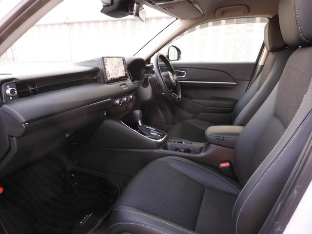 ヴェゼル ｅ：ＨＥＶＺ　ワンオーナー　９インチナビ　バックカメラ　ドラレコ　ＥＴＣ　渋滞追従クルーズ　Ｂｌｕｅｔｏｏｔｈ　障害物センサー　シートヒーター　ダウンヒルアシスト　ハンドルヒーター　本革巻ハンドル　オートハイビーム（44枚目）