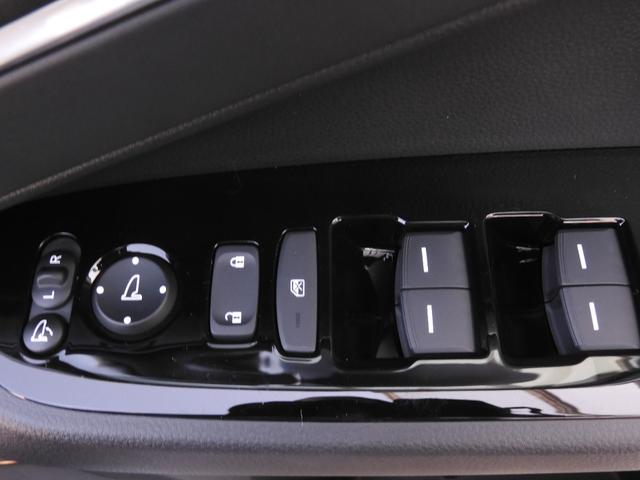 ヴェゼル ｅ：ＨＥＶＺ　ワンオーナー　９インチナビ　バックカメラ　ドラレコ　ＥＴＣ　渋滞追従クルーズ　Ｂｌｕｅｔｏｏｔｈ　障害物センサー　シートヒーター　ダウンヒルアシスト　ハンドルヒーター　本革巻ハンドル　オートハイビーム（52枚目）