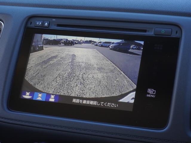 ヴェゼル ハイブリッドＺ・ホンダセンシング　ワンオーナー車　純正７インチナビ　フルセグ　リアカメラ　ＥＴＣ　衝突軽減ブレーキ　シートヒーター　パドルシフト　レーンアシスト　ＬＥＤオートライト・フォグライト　アイドリングストップ　アルミ　ＵＳＢ（4枚目）