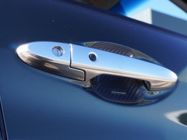 ヴェゼル ハイブリッドＺ・ホンダセンシング　ワンオーナー車　純正７インチナビ　フルセグ　リアカメラ　ＥＴＣ　衝突軽減ブレーキ　シートヒーター　パドルシフト　レーンアシスト　ＬＥＤオートライト・フォグライト　アイドリングストップ　アルミ　ＵＳＢ（39枚目）