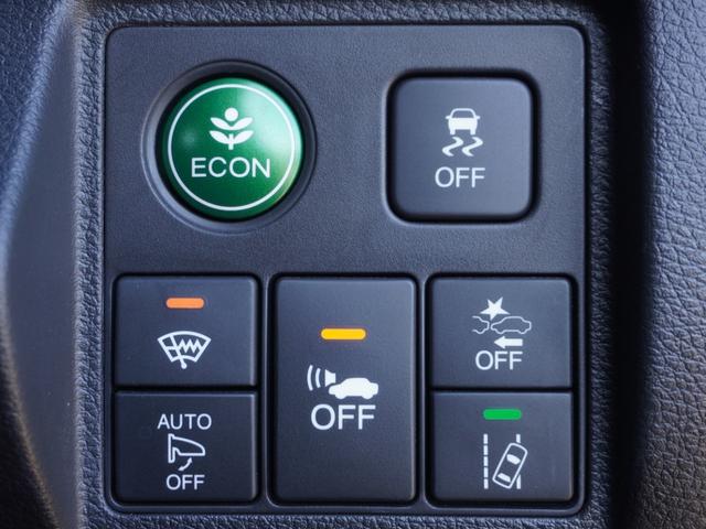 ヴェゼル ハイブリッドＺ・ホンダセンシング　ワンオーナー車　純正７インチナビ　フルセグ　リアカメラ　ＥＴＣ　衝突軽減ブレーキ　シートヒーター　パドルシフト　レーンアシスト　ＬＥＤオートライト・フォグライト　アイドリングストップ　アルミ　ＵＳＢ（50枚目）