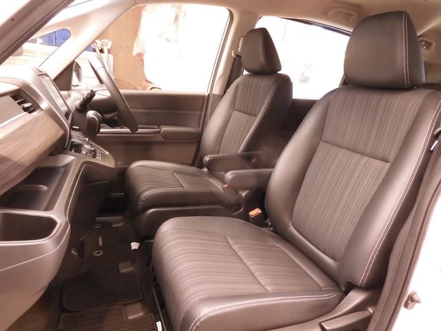 フリード Ｇ・ホンダセンシング　ワンオーナー車　純正ナビ（ＶＸＭ－１７５ＶＦＮｉ）　フルセグＴＶ　リアカメラ　ＥＴＣ（ナビ連動）　社外ドラレコ　衝突軽減ブレーキ　両側電動ドア　ウォークスルー　ＬＥＤオートライト　アイドリングストップ（9枚目）