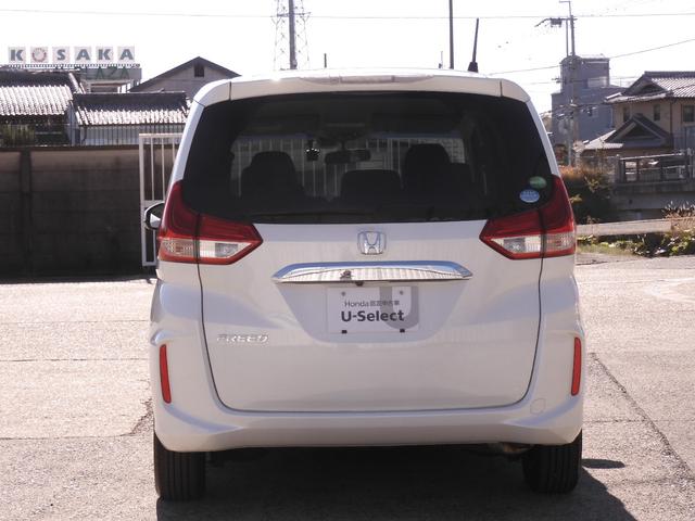 フリード Ｇ・ホンダセンシング　ワンオーナー車　純正ナビ（ＶＸＭ－１７５ＶＦＮｉ）　フルセグＴＶ　リアカメラ　ＥＴＣ（ナビ連動）　社外ドラレコ　衝突軽減ブレーキ　両側電動ドア　ウォークスルー　ＬＥＤオートライト　アイドリングストップ（79枚目）