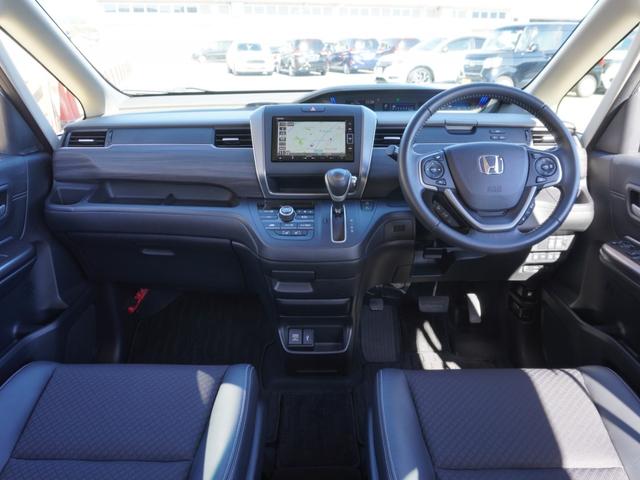 フリード Ｇ・ホンダセンシング　ワンオーナー　７インチナビ　バックカメラ　ドラレコ　ＥＴＣ　アダプティブクルーズコントロール　両側電動スライドドア　シートヒーター　Ｂｌｕｅｔｏｏｔｈ　ＬＥＤヘッドライト　衝突被害軽減ブレーキ　禁煙車（9枚目）