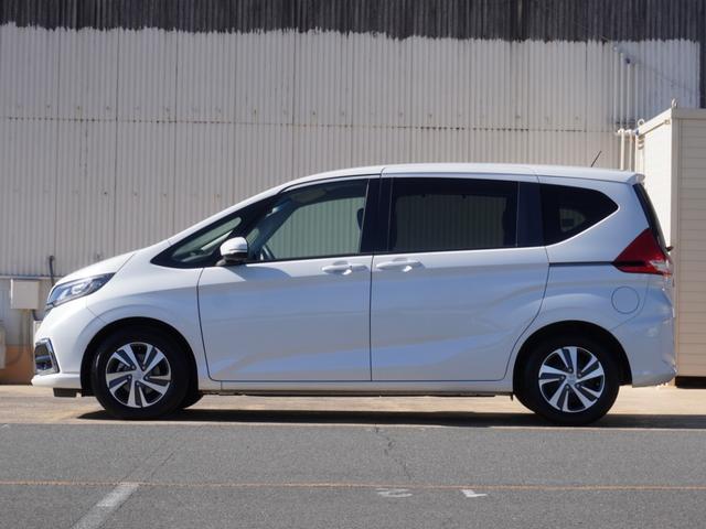 フリード Ｇ・ホンダセンシング　ワンオーナー　７インチナビ　バックカメラ　ドラレコ　ＥＴＣ　アダプティブクルーズコントロール　両側電動スライドドア　シートヒーター　Ｂｌｕｅｔｏｏｔｈ　ＬＥＤヘッドライト　衝突被害軽減ブレーキ　禁煙車（17枚目）