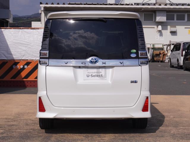 ヴォクシー ハイブリッドZS 煌II 7人乗り ナビ 12.8インチリア席モニター 衝突軽減ブレーキ LEDオートライト オートハイビーム 前後パーキングセンサー シートヒーター 前後ドラレコ リア席エアコン ETC2.0 両側PSD(15枚目)