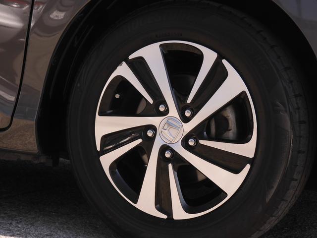 フリード Ｇ・ホンダセンシング　７インチナビ　バックカメラ　ＥＴＣ　アダプティブクルーズコントロール　両側電動スライドドア　ＣＤ　ＤＶＤ　Ｂｌｕｅｔｏｏｔｈ　ＬＥＤヘッドライト　衝突被害軽減ブレーキ　純正アルミホイール　禁煙車（29枚目）