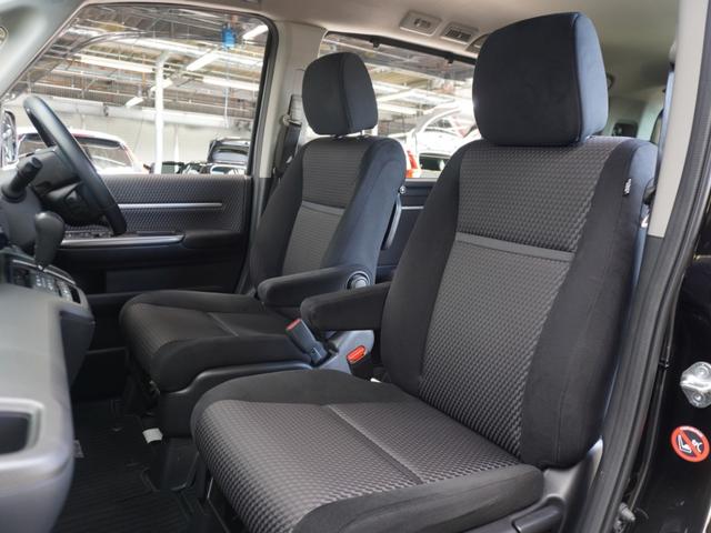 ステップワゴンスパーダ スパーダ　ワンオーナー　７インチナビ　フリップダウンモニター　バックカメラ　ＥＴＣ　アダプティブクルーズコントロール　両側電動スライドドア　Ｂｌｕｅｔｏｏｔｈ　ＬＥＤヘッドライト　衝突被害軽減ブレーキ　禁煙車（9枚目）