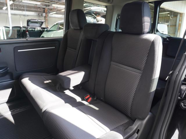 ステップワゴンスパーダ スパーダ　ワンオーナー　７インチナビ　フリップダウンモニター　バックカメラ　ＥＴＣ　アダプティブクルーズコントロール　両側電動スライドドア　Ｂｌｕｅｔｏｏｔｈ　ＬＥＤヘッドライト　衝突被害軽減ブレーキ　禁煙車（10枚目）