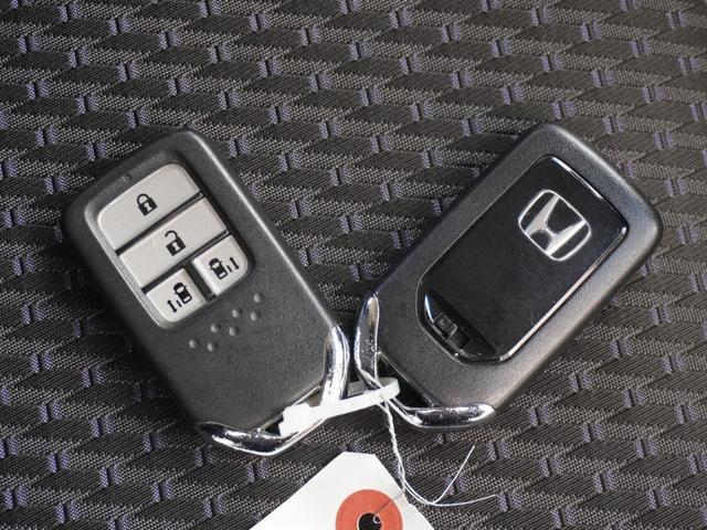 ステップワゴンスパーダ スパーダ　ワンオーナー　７インチナビ　フリップダウンモニター　バックカメラ　ＥＴＣ　アダプティブクルーズコントロール　両側電動スライドドア　Ｂｌｕｅｔｏｏｔｈ　ＬＥＤヘッドライト　衝突被害軽減ブレーキ　禁煙車（36枚目）