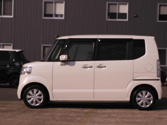 Ｎ－ＢＯＸ ＧＳＳパッケージ　ワンオーナー　７インチナビ　バックカメラ　ＥＴＣ　両側電動スライドドア　シートヒーター　ディスチャージドランプ　オートエアコン　フルセグＴＶ　ＣＤ再生　ＤＶＤ再生　盗難防止装置　衝突被害軽減ブレーキ（15枚目）