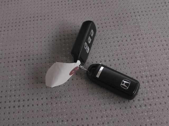 Ｎ－ＢＯＸ ＧＳＳパッケージ　ワンオーナー　７インチナビ　バックカメラ　ＥＴＣ　両側電動スライドドア　シートヒーター　ディスチャージドランプ　オートエアコン　フルセグＴＶ　ＣＤ再生　ＤＶＤ再生　盗難防止装置　衝突被害軽減ブレーキ（19枚目）