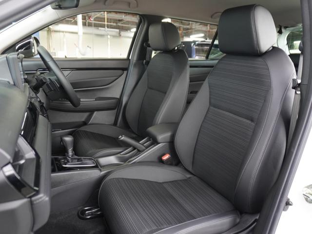 ＷＲ－Ｖ Ｚ＋　弊社元デモカー　９インチナビ（純正用品ＬＸＭ－２４２ＺＦＮｉ）　バックカメラ　ドラレコ　ＥＴＣ　Ｂｌｕｅｔｏｏｔｈ　ＬＥＤオートライト　フルセグ　衝突被害軽減ブレーキ　障害物センサー　パドルシフト（9枚目）