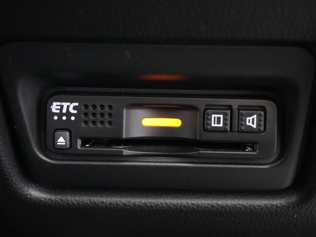 ステップワゴンスパーダ スパーダホンダセンシング 1年保証ナビDレコRカメETC両電扉BT地デジ アダプティブクルーズコントロール Bluetooth パドルシフト フルセグTV DVD再生 16インチ純正アルミホイール スペアキー有り LED(5枚目)