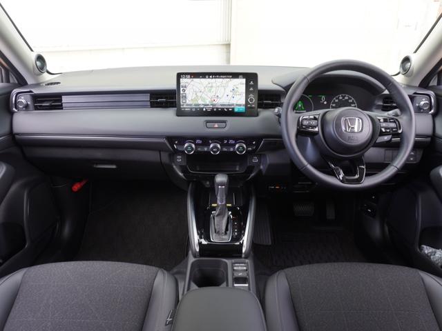 ヴェゼル e:HEVZ 4WD デモカー 9インチナビ(コネクトディスプレー) フルセグ 全周囲カメラ ETC シートヒーター 電動ゲート LEDオートライト 純正Fドラレコ 前後障害物センサー 衝突被害軽減ブレーキ 禁煙車(8枚目)