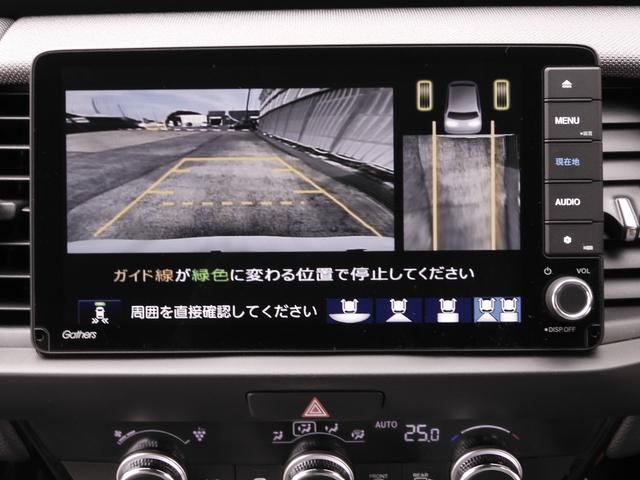 フィット ｅ：ＨＥＶネス　ワンオーナー　９インチナビ（ＶＸＵ－２１５ＦＴｉ）　フルセグ　バックカメラ　ＥＴＣ　スマートキー　ＬＥＤオートライト　オートハイビーム　前後ドラレコ　前後障害物センサー　衝突被害軽減ブレーキ（4枚目）