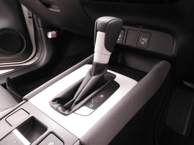 フィット ｅ：ＨＥＶネス　ワンオーナー　９インチナビ（ＶＸＵ－２１５ＦＴｉ）　フルセグ　バックカメラ　ＥＴＣ　スマートキー　ＬＥＤオートライト　オートハイビーム　前後ドラレコ　前後障害物センサー　衝突被害軽減ブレーキ（62枚目）