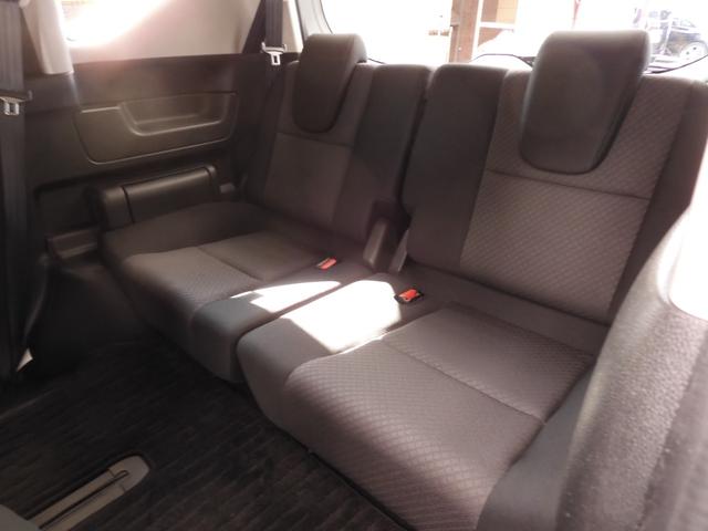 フリード Ｇブラックスタイル　ワンオーナー　９インチナビ　バックカメラ　アダプティブクルーズコントロール　両側電動スライドドア　シートヒーター　Ｂｌｕｅｔｏｏｔｈ　フルセグＴＶ　ＬＥＤヘッドライト　衝突被害軽減ブレーキ　禁煙車（10枚目）