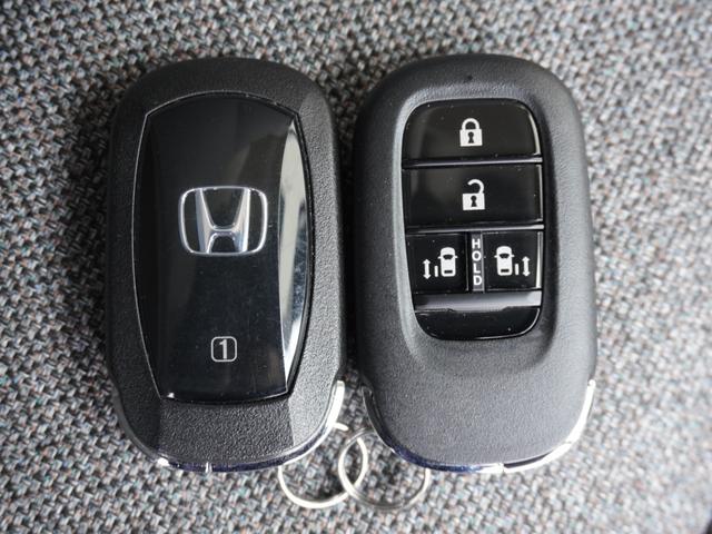 フリード エアー 当社デモカー 11インチ純正ナビ バックカメラ ドラレコ ETC 渋滞追従クルーズ 両側電動スライドドア Bluetooth デイライト オートハイビーム 障害物センサー 禁煙車(20枚目)