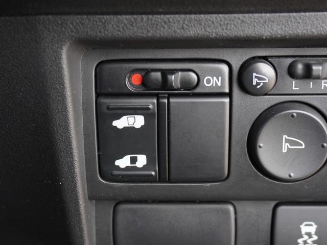 フリード ＧＨ　ワンオーナー　７インチナビ　フルセグＴＶ　バックカメラ　ＥＴＣ　片側電動両側スライドドア　Ｂｌｕｅｔｏｏｔｈ　電動格納ドアミラー　横滑り防止装置　禁煙車（18枚目）