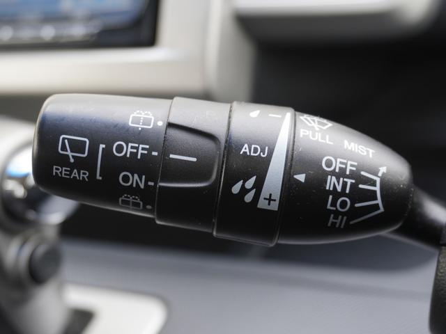 フリード ＧＨ　ワンオーナー　７インチナビ　フルセグＴＶ　バックカメラ　ＥＴＣ　片側電動両側スライドドア　Ｂｌｕｅｔｏｏｔｈ　電動格納ドアミラー　横滑り防止装置　禁煙車（49枚目）