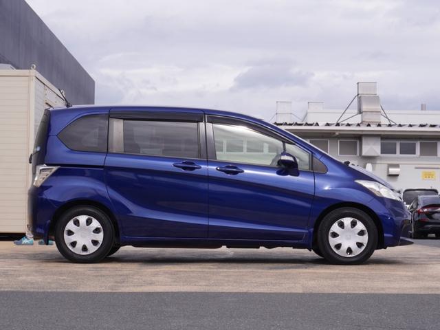 フリード ＧＨ　ワンオーナー　７インチナビ　フルセグＴＶ　バックカメラ　ＥＴＣ　片側電動両側スライドドア　Ｂｌｕｅｔｏｏｔｈ　電動格納ドアミラー　横滑り防止装置　禁煙車（72枚目）