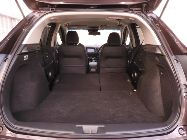 ヴェゼル ハイブリッドZ・ホンダセンシング ワンオーナー 8インチナビ(純正用品VXM-217VFEi) バックカメラ ETC シートヒーター Bluetooth パドルシフト 衝突被害軽減ブレーキ 純正アルミ フルセグTV CD・DVD再生(11枚目)