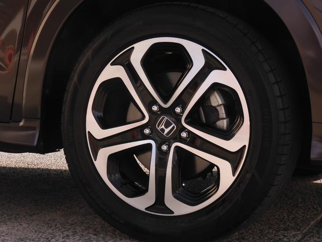 ヴェゼル ハイブリッドZ・ホンダセンシング ワンオーナー 8インチナビ(純正用品VXM-217VFEi) バックカメラ ETC シートヒーター Bluetooth パドルシフト 衝突被害軽減ブレーキ 純正アルミ フルセグTV CD・DVD再生(16枚目)